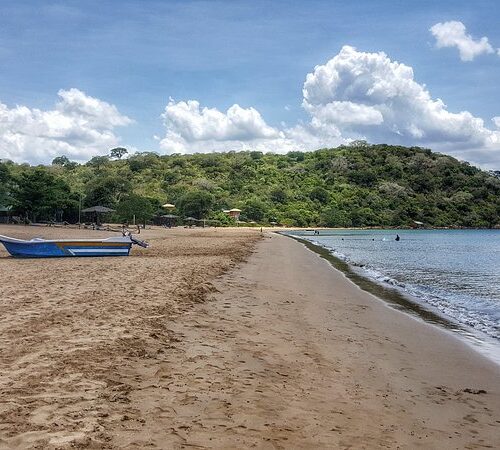 Marble Beach Tourist Place Trincomalee 2