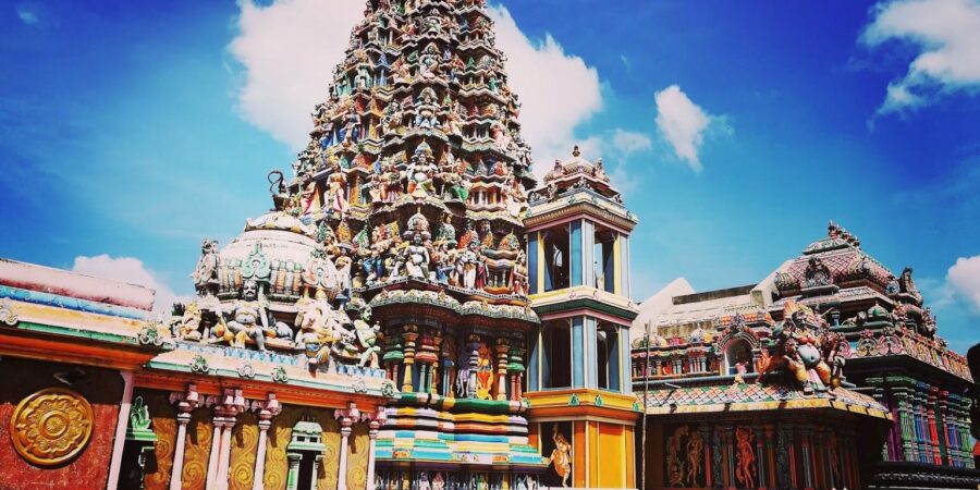 Shri Badrakali Amman Temple - Sacred Hindu Shrine in Trincomalee, Sri Lanka 1