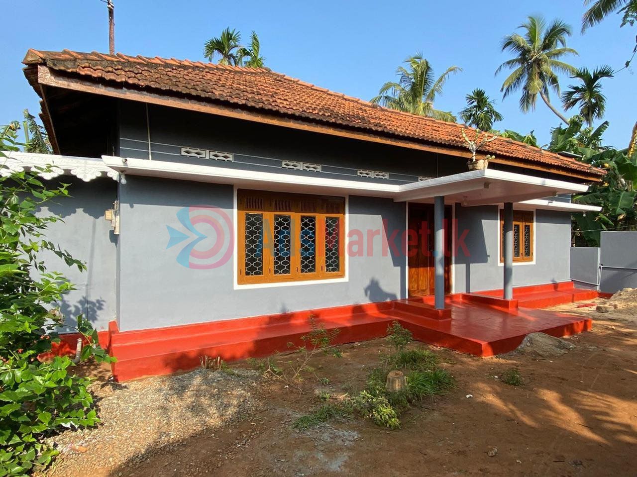 தோட்டக்காணி மற்றும் வீடு விற்பனைக்கு – Garden and house for sale