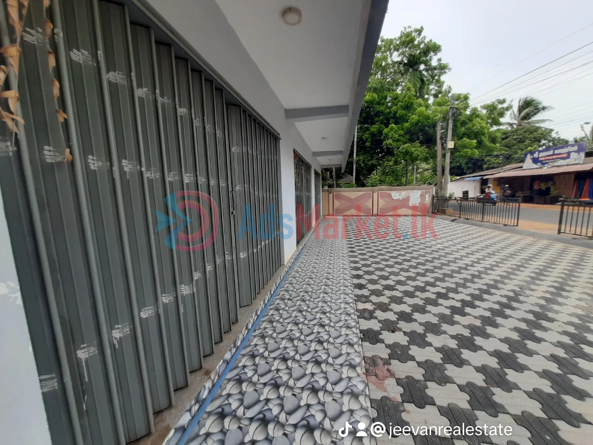 Shops For Rent – கடைத் தொகுதி வாடகைக்கு